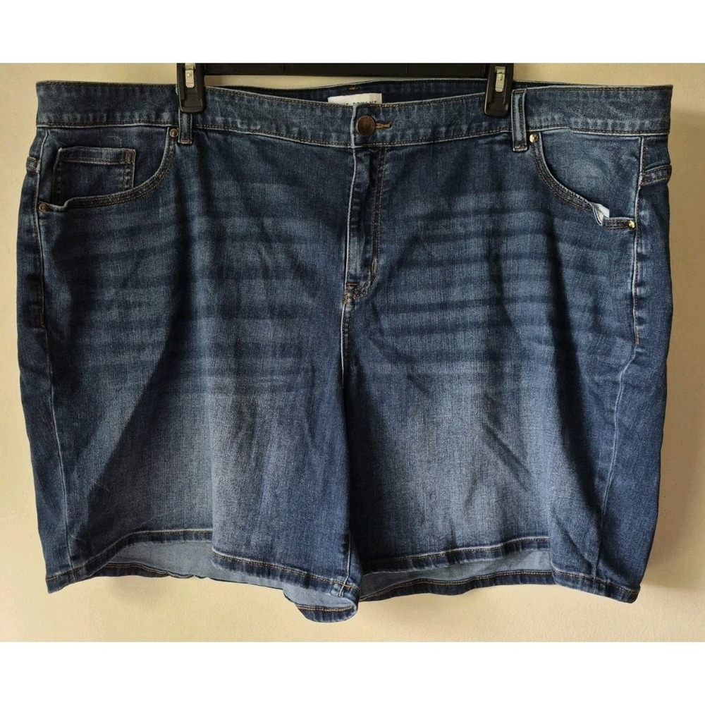 Lane Bryant Women's Plus Size 28 Signature Fit Mid-rise Boyfriend‎ Midi Short